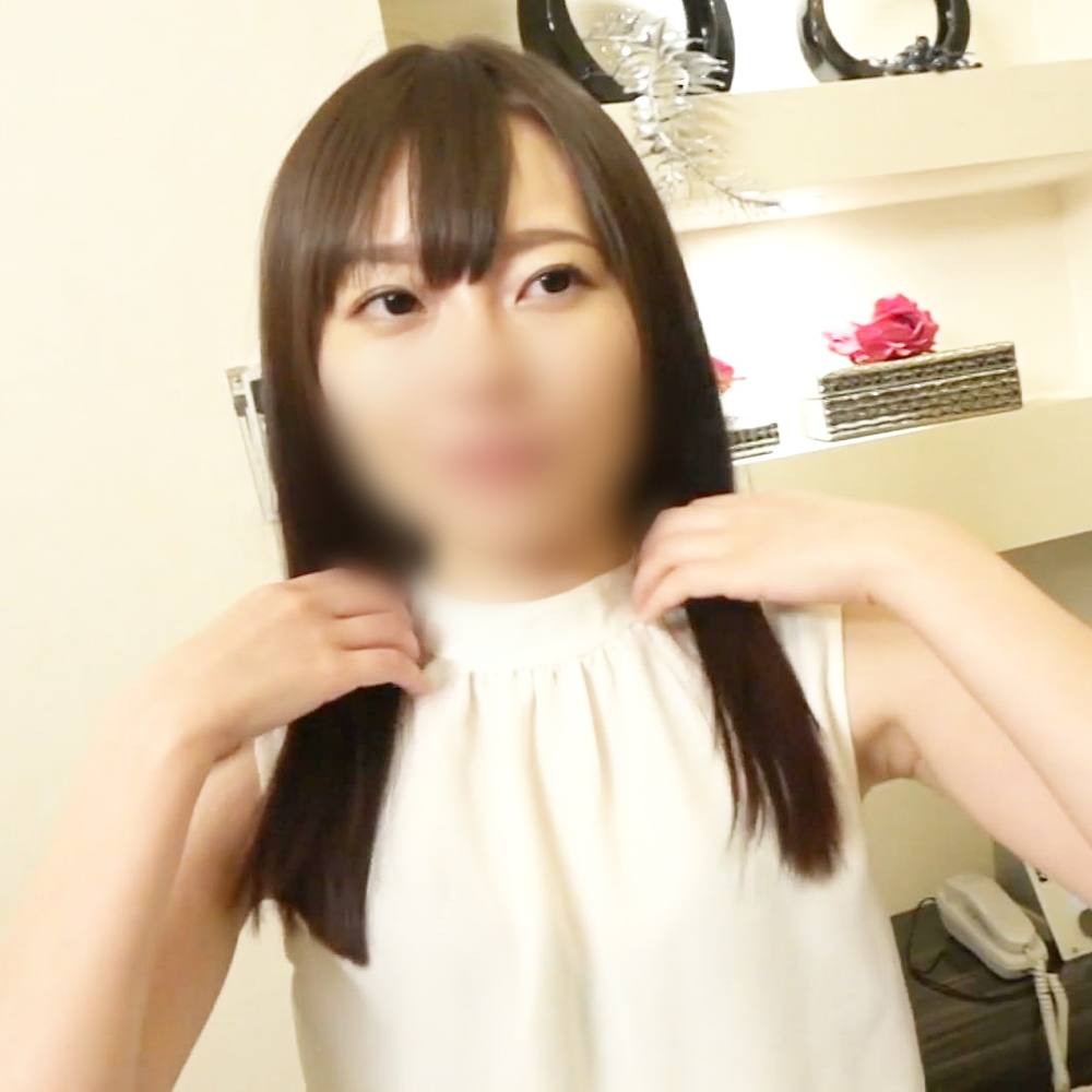 【ハメ撮り】激カワ黒髪美少女がスケベな声を上げて感じまくり！騎乗位になって激しく杭打ちピストン！