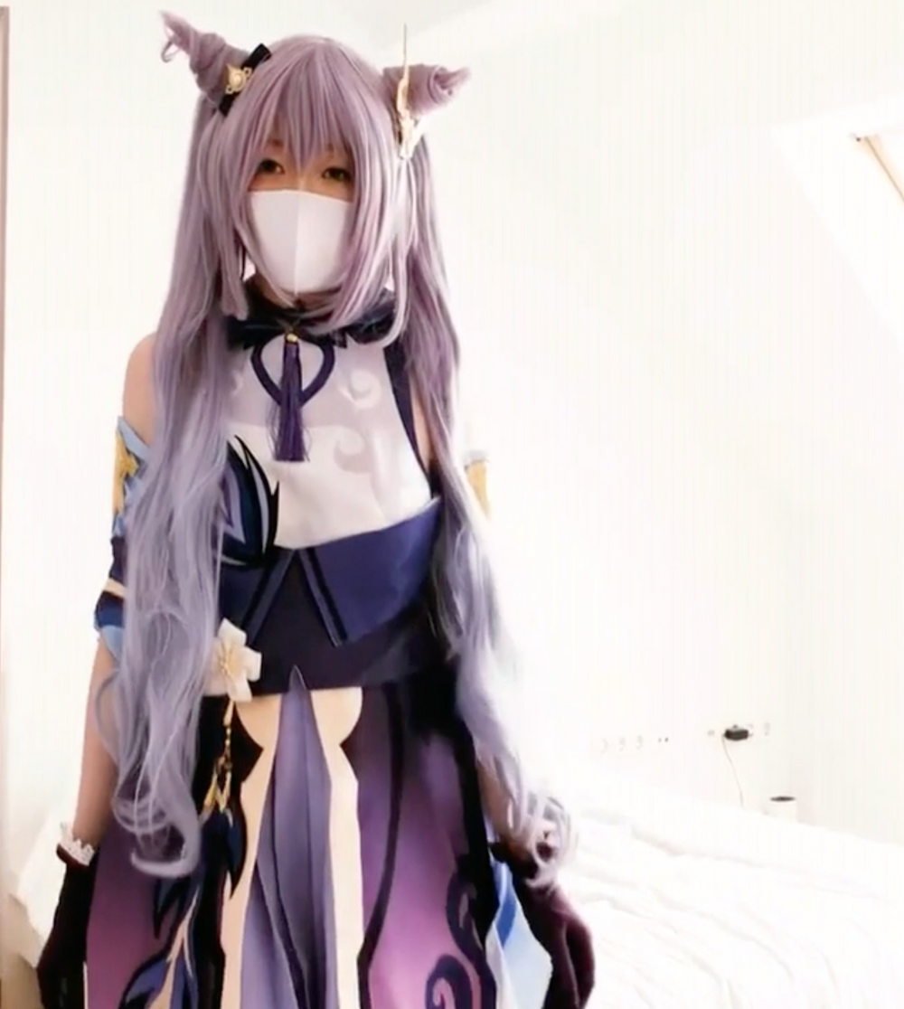 可愛いのに、コスプレの中出しセックスが最高!