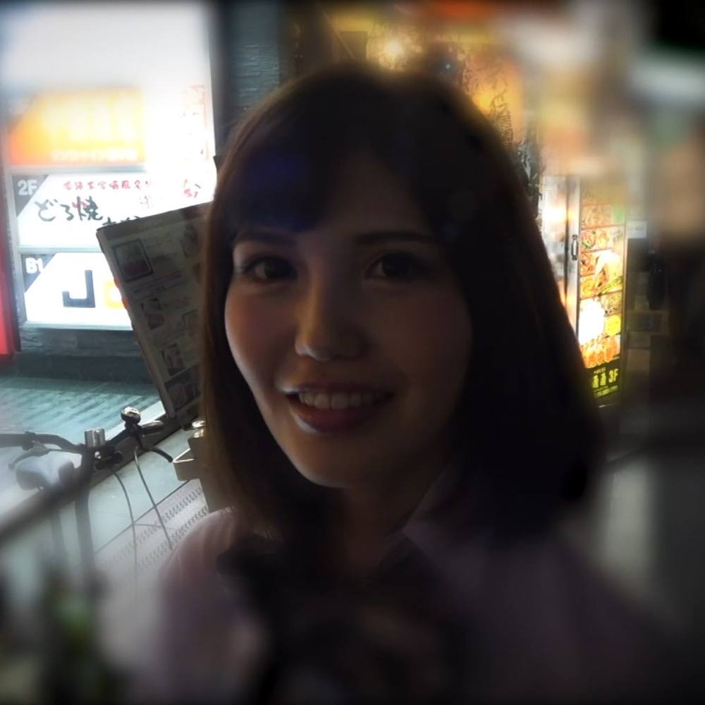 【個人撮影】超絶美人の〇妻をナンパ！旦那の知らない間に大量中出し！【素人】