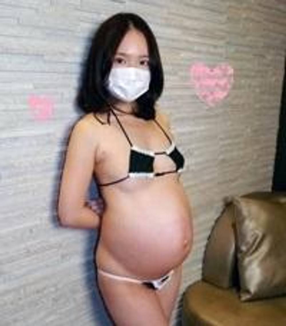 ★若妻☆エロカワ妊婦りかちゃん再降臨☆もう妊娠9ヶ月！メイドさんの激フェラに完全フル勃起♥気にせずガン突きイキまくりの中出しセックス～♥【個人撮影】※レビュー特典付き！