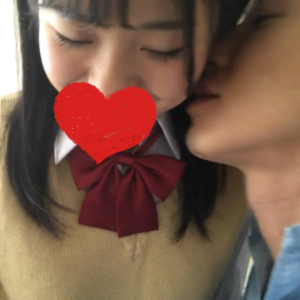 《個撮》全身性感帯の童顔J〇とイチャイチャハメ撮り❤