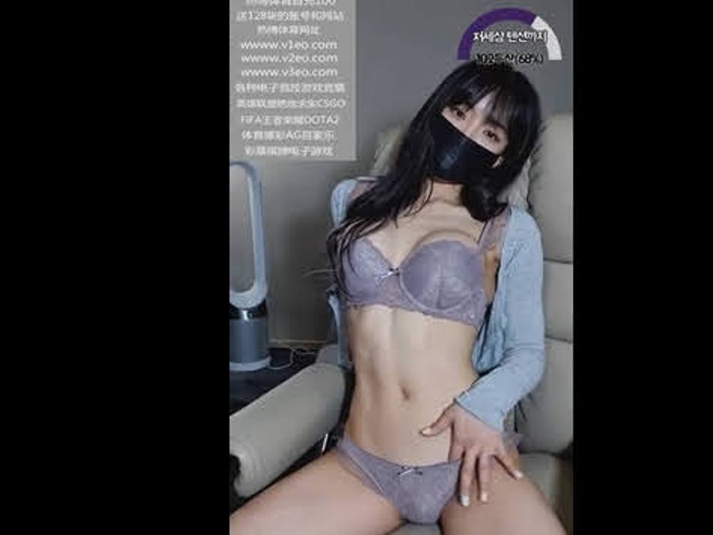 【素人/本物】超絶可愛い韓国人美少女が自慢の肉体を見せつけてオナニ g20ロリ 美少女 童顔 制服 JD 素人 人妻 熟女