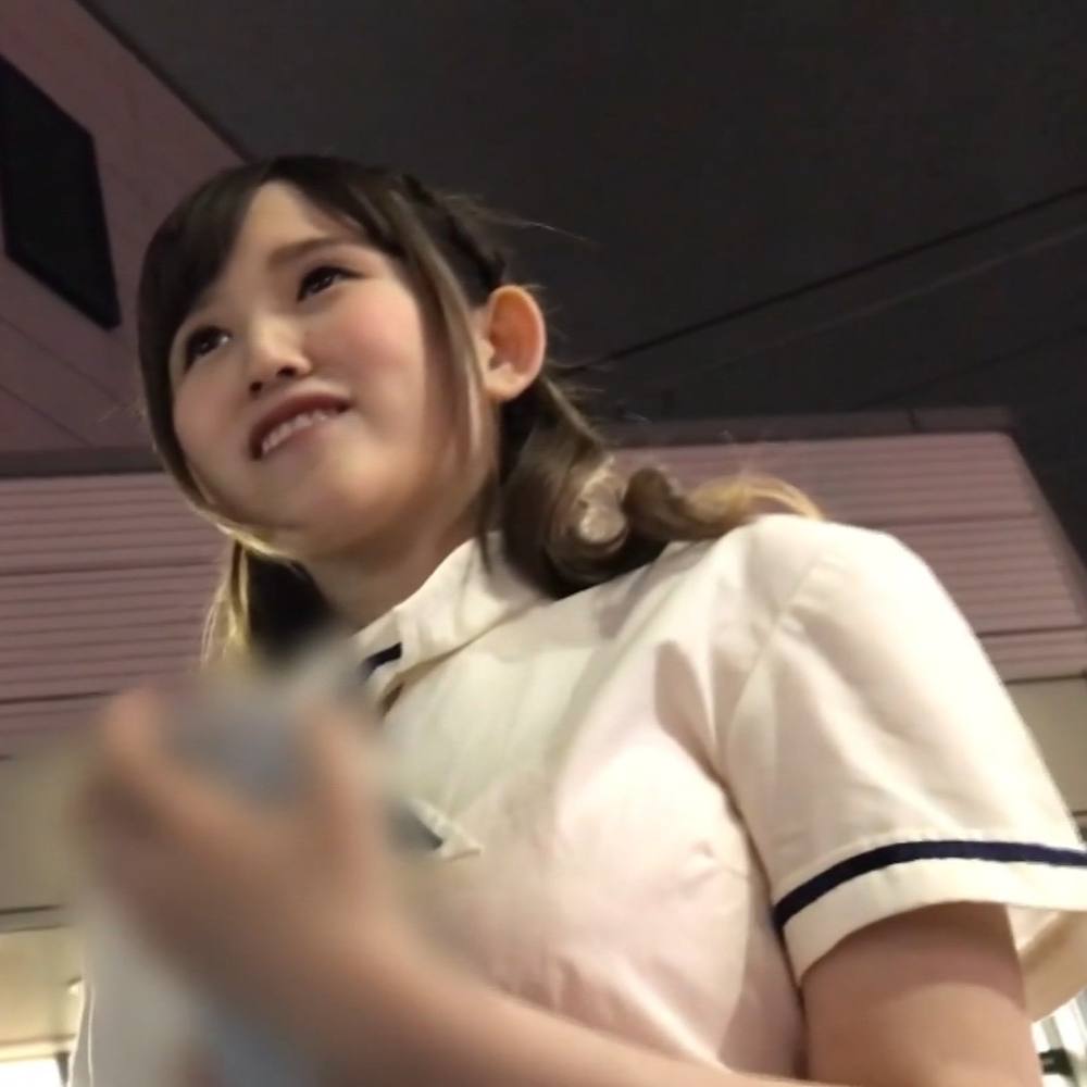 【削除注意】激カワ美少女アイドルをナンパしてホテルに連れ込み成功！パイズリからの中出し＆可愛い顔にぶっかけちゃいました！