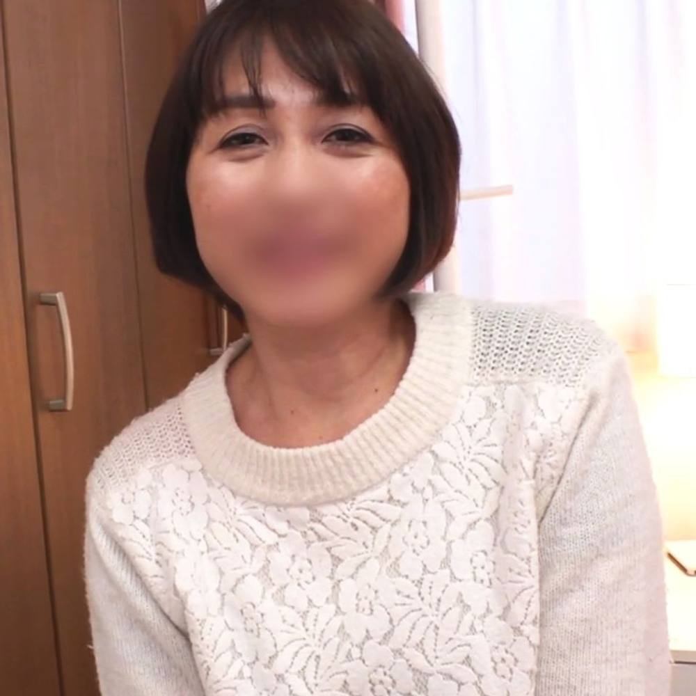 【五十路妻/不倫】色白ふわパイ奥さんが騎乗位SEX。おっぱい揺らしながら本気イキ。