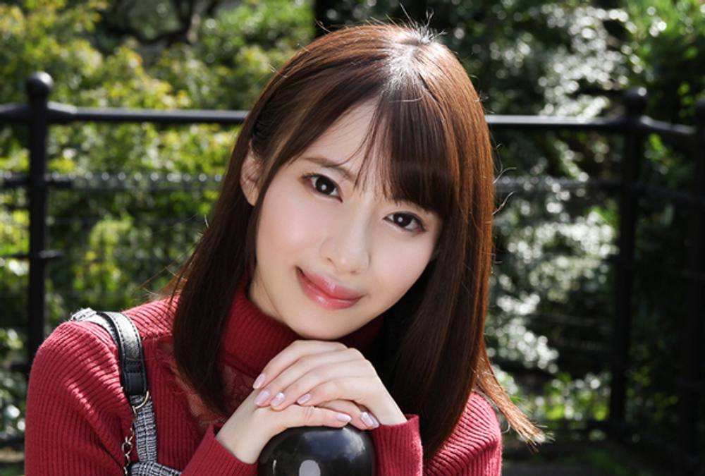 G-AREA「理沙」ちゃんはぷるるん唇が妙にエロ可愛い美人大学生