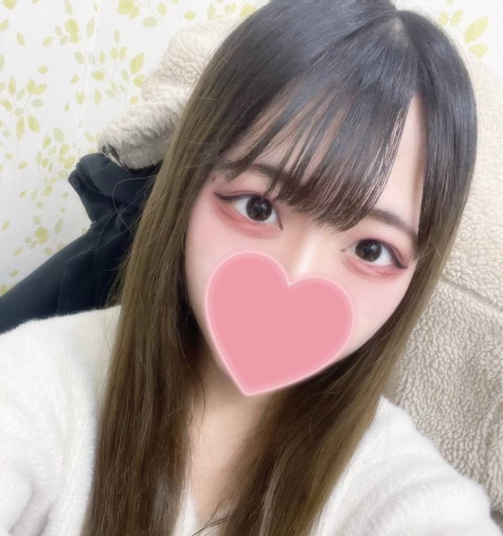 【素人19歳♡顔出し】可愛い♡エナちゃんを事務所と洗面台の前でハメ！最後は勿論解らせ中出し！特典有り