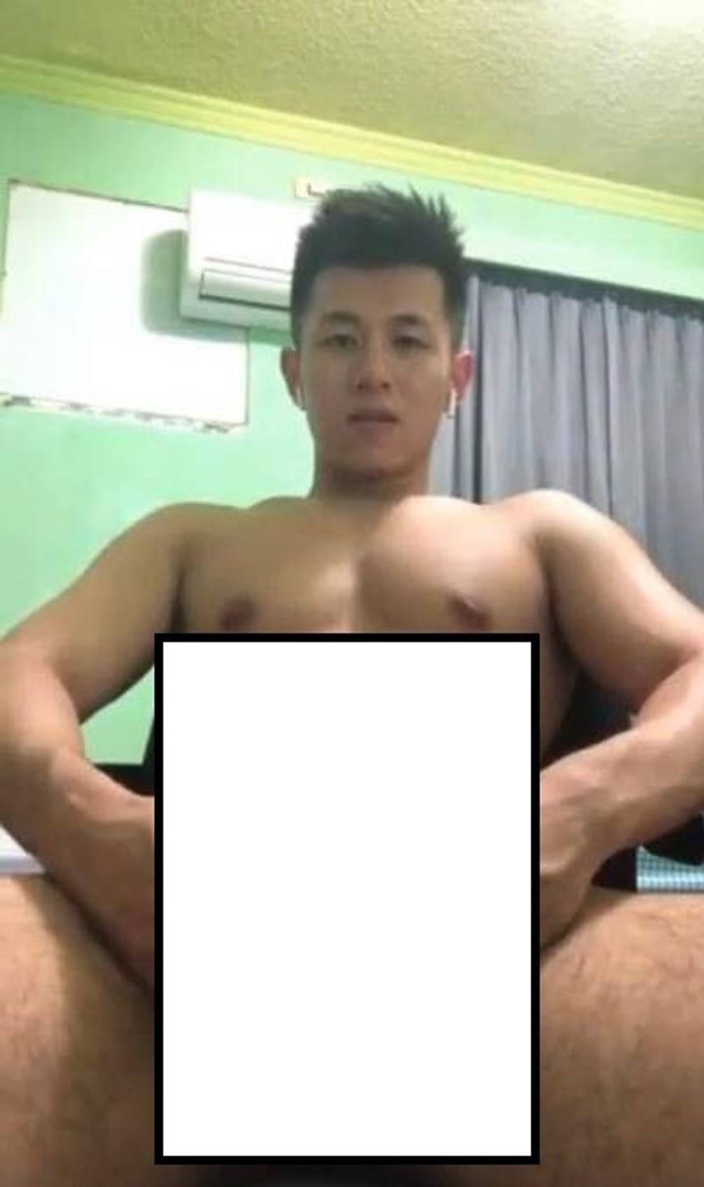 Chinese Handsome Hot Guy Solo 大量射精男 体育会系