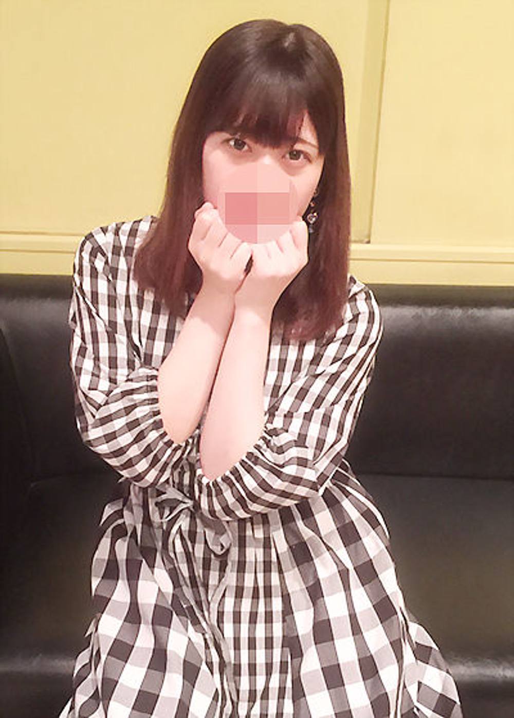 【無・顔出し】10代清楚系アイドル美少女のデビュー直前まんこに生ハメ中出し　見た目と裏腹にパックリと肉棒を咥えこむ肉厚淫乱雌穴【個人撮影】