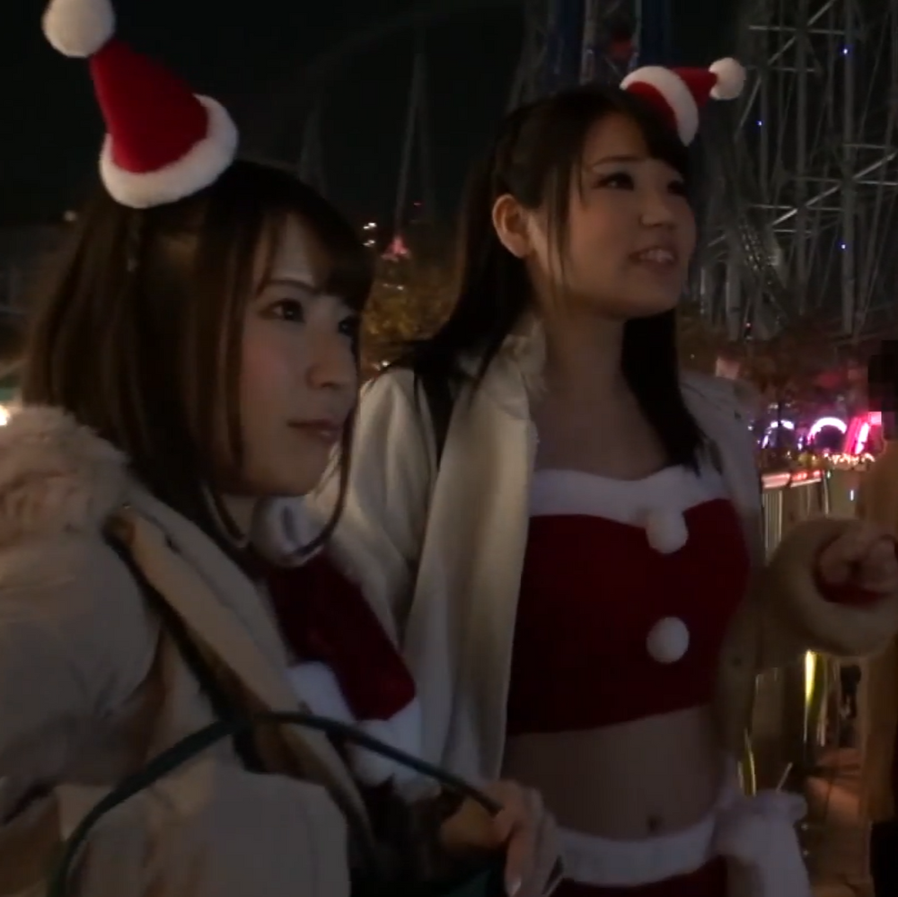 【個人撮影】サンタのコスプレをした肉付きのいい美女とクリスマスの夜に．．．