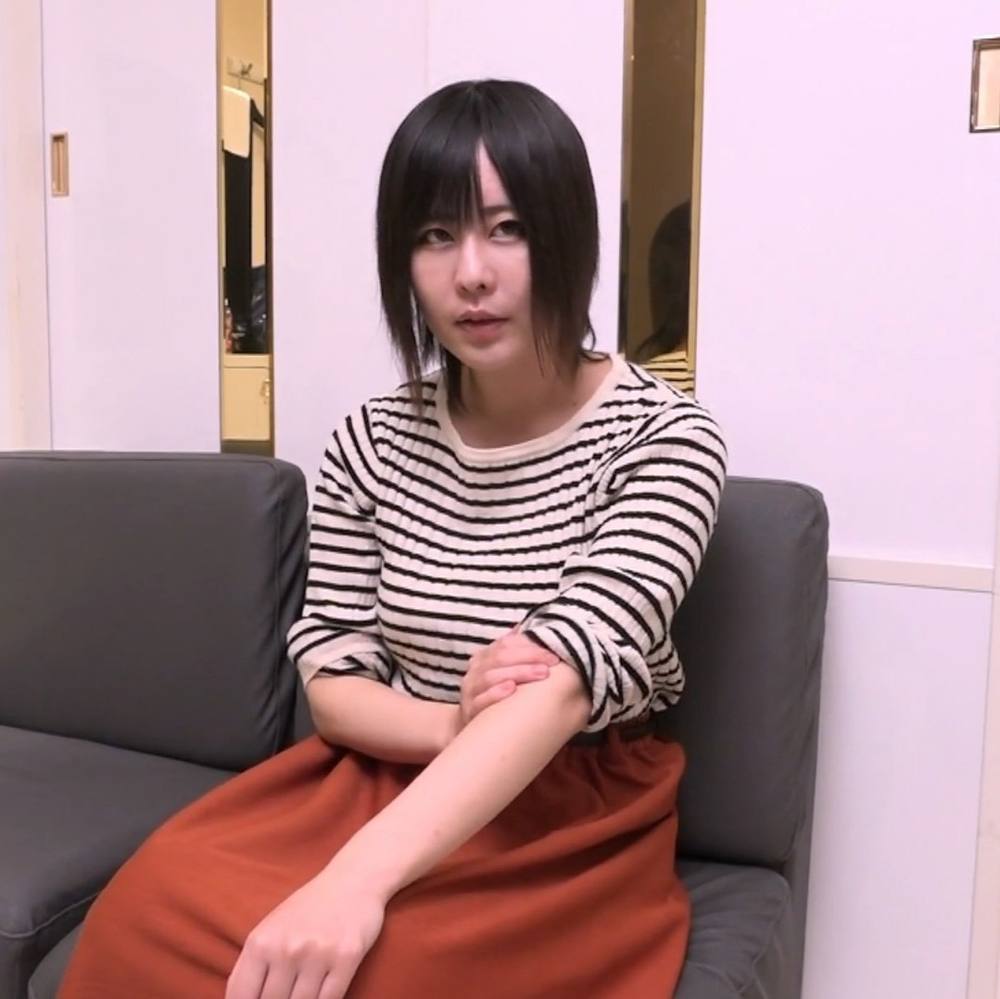 ボーイッシュ女子大生~普段は胸をつぶしているんです~※即削除