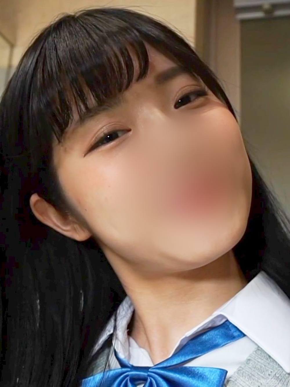 《個人撮影》黒髪で純粋無垢な18歳の女の子♥オナニーからの電マ責めで痙攣絶頂！