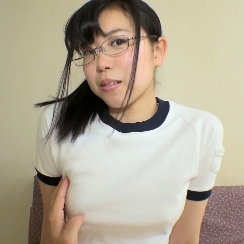 【限定】体操服眼鏡女子♡アナル舐めまで駆使して、男二人を気持ち良くさせてしまう♡
