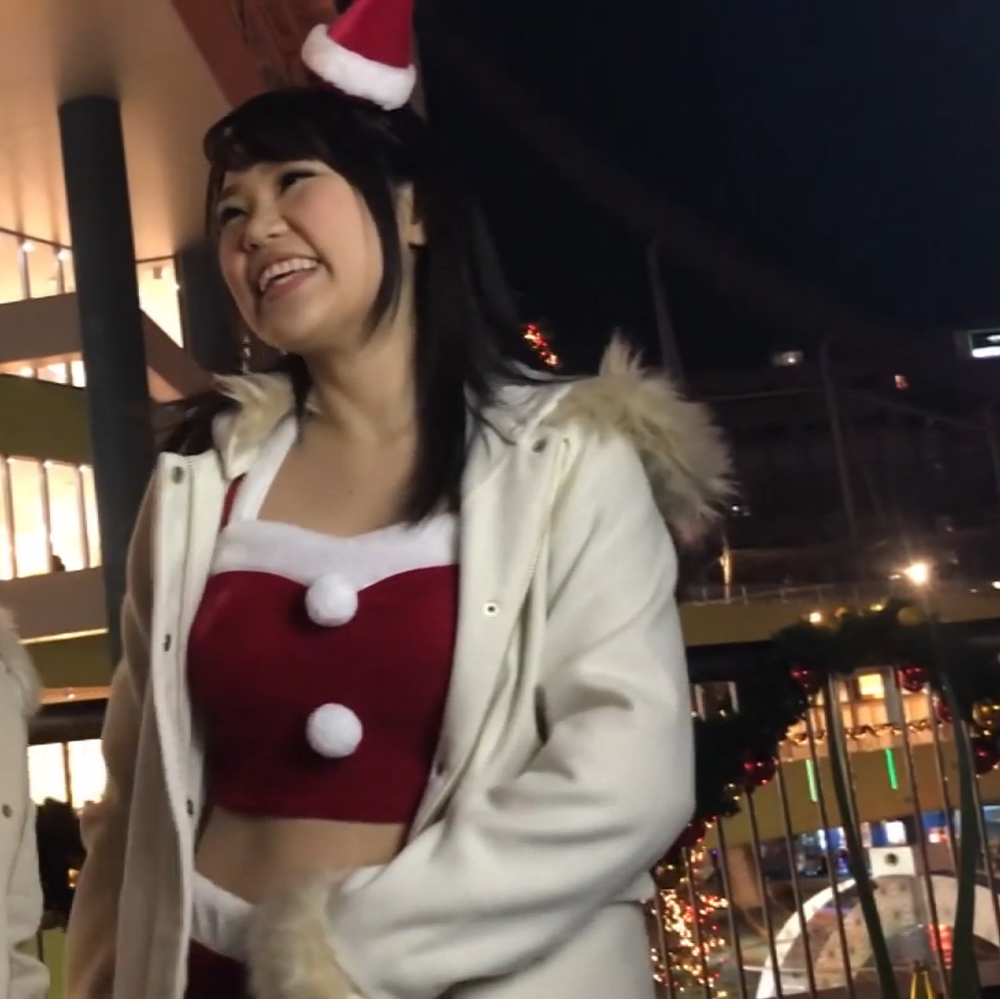 【ちょいブス美乳】後楽園ラク●アでクリスマスナンパ待ちサンタコス女。「バックすぎぃっ、、、、あんっ、、、きもちぃ、、、」