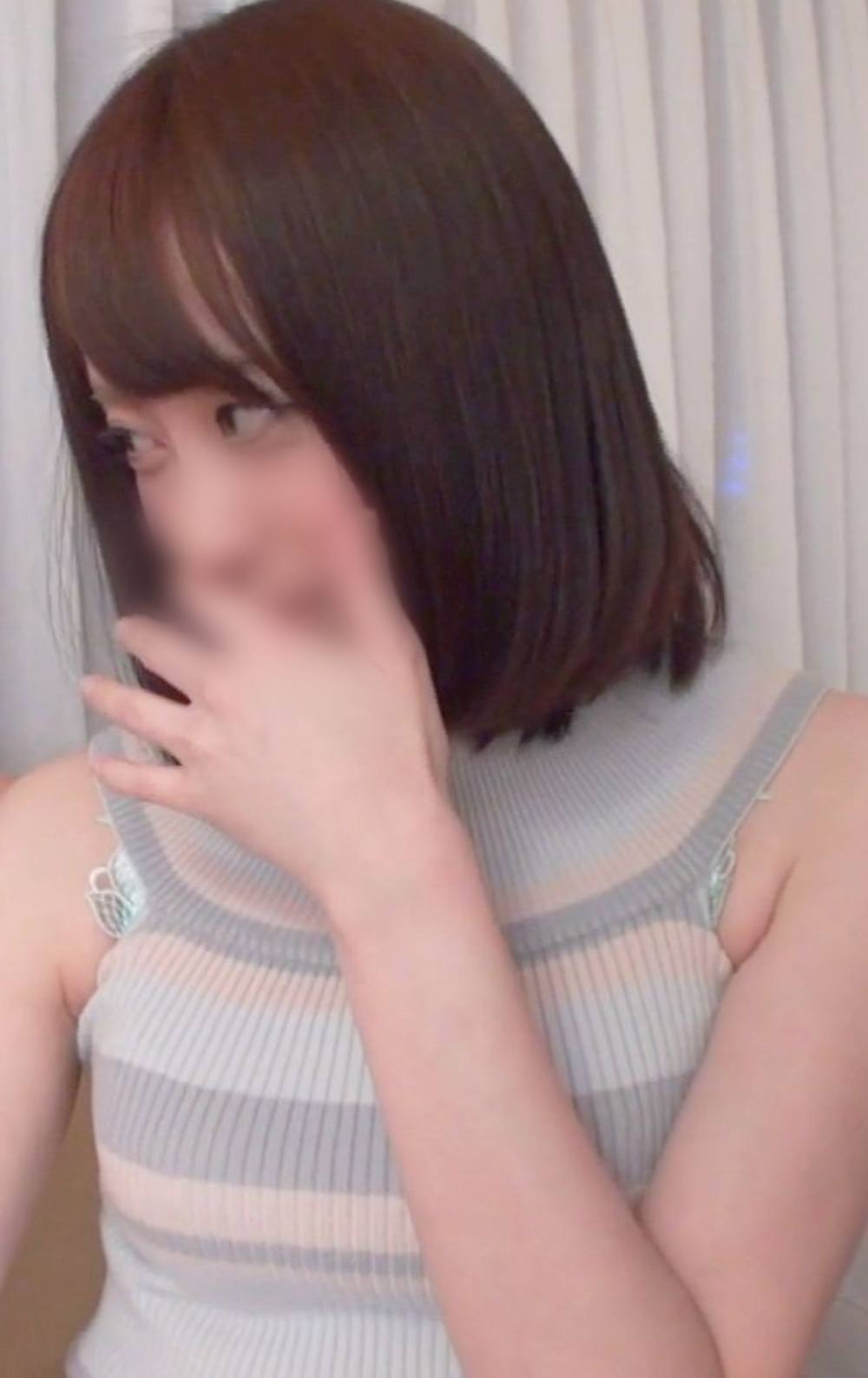 【個人撮影】東〇女子大に通い、パン屋でバイトをしている純白美女♥ JDの体はかなりムチムチしてて密着SEXでどっぷり口内射精しました！