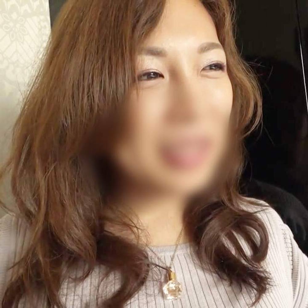 【熟女】スタイル抜群ハイレベル熟女（40）◆周囲をエロ空間に変えてしまうドスケベフェロモンを撒き散らしイキ狂う！他人棒の快楽に身を委ねる不貞熟女の忘我セックス！