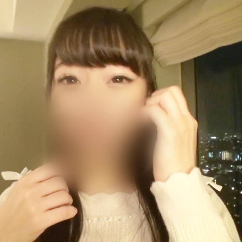 【素人・ハメ撮り】彼氏にも撮られたことがない生交尾！童顔美少女が浮気SEXでイキまくり！