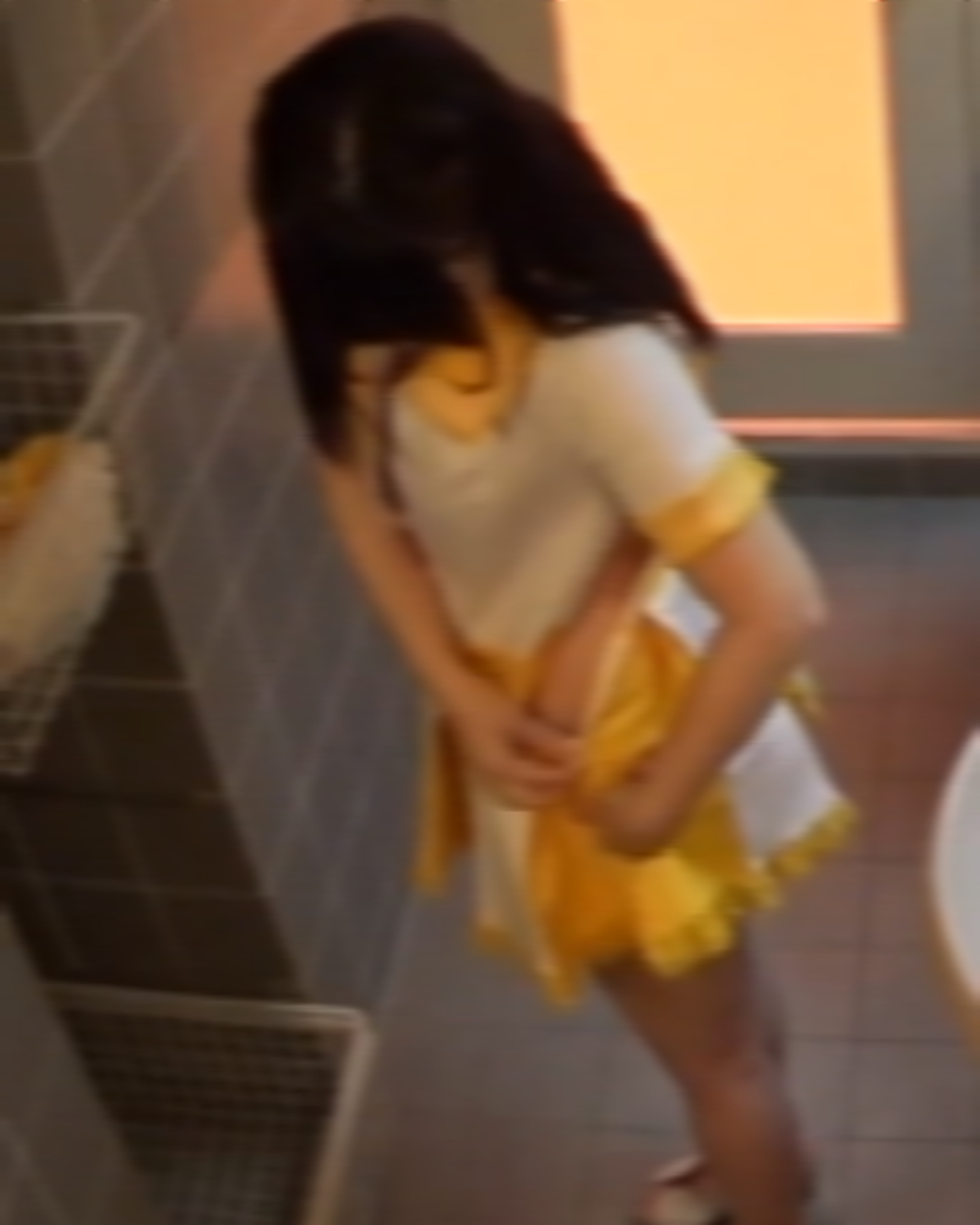 【盗◆/流出】隠しカメラで無許可撮影!? 現役Dカップ巨乳レイヤー制服コスハメ撮り