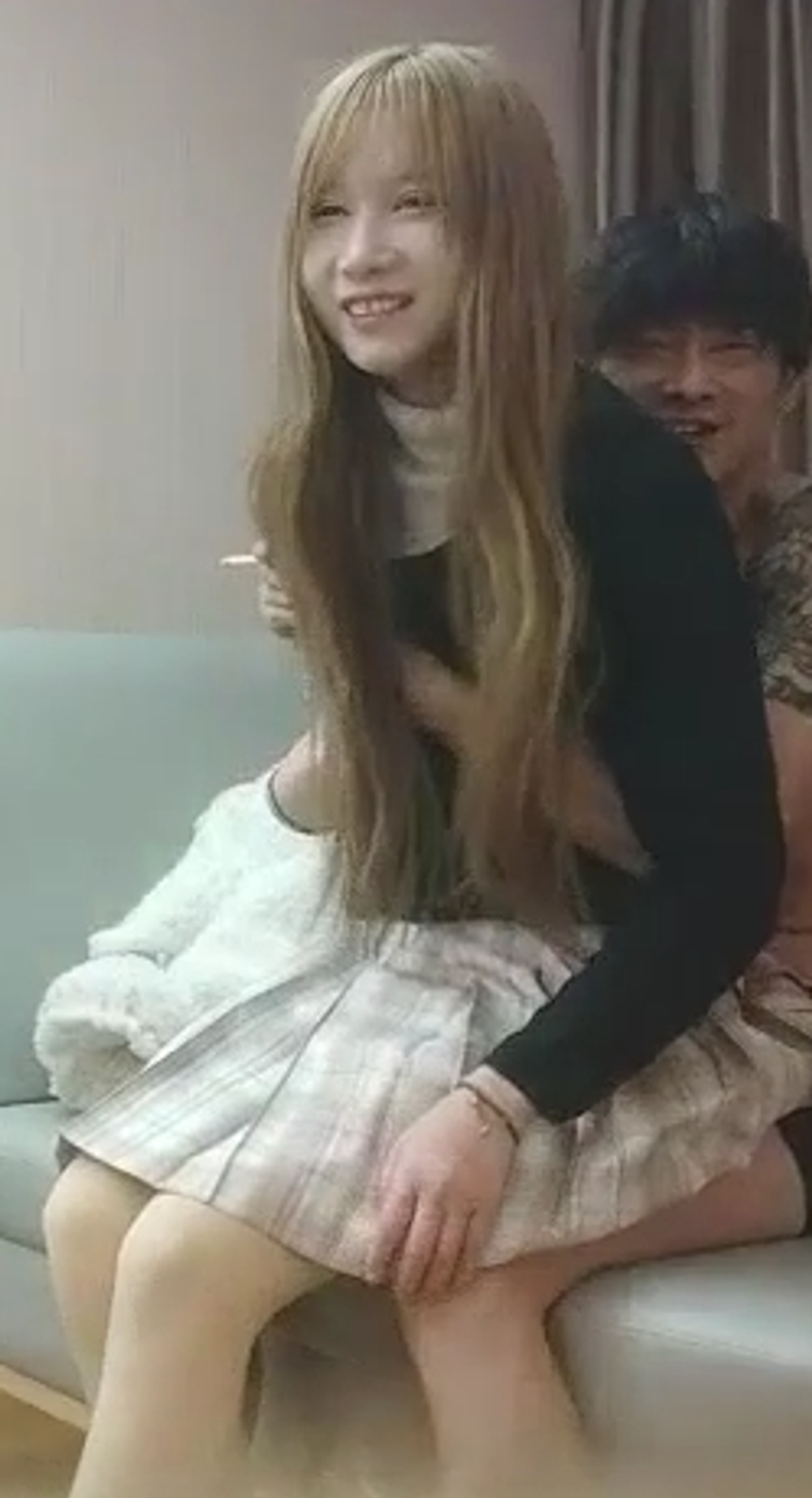 【ラブホ・隠し撮り】中国美人お姉さんとの出会い~573