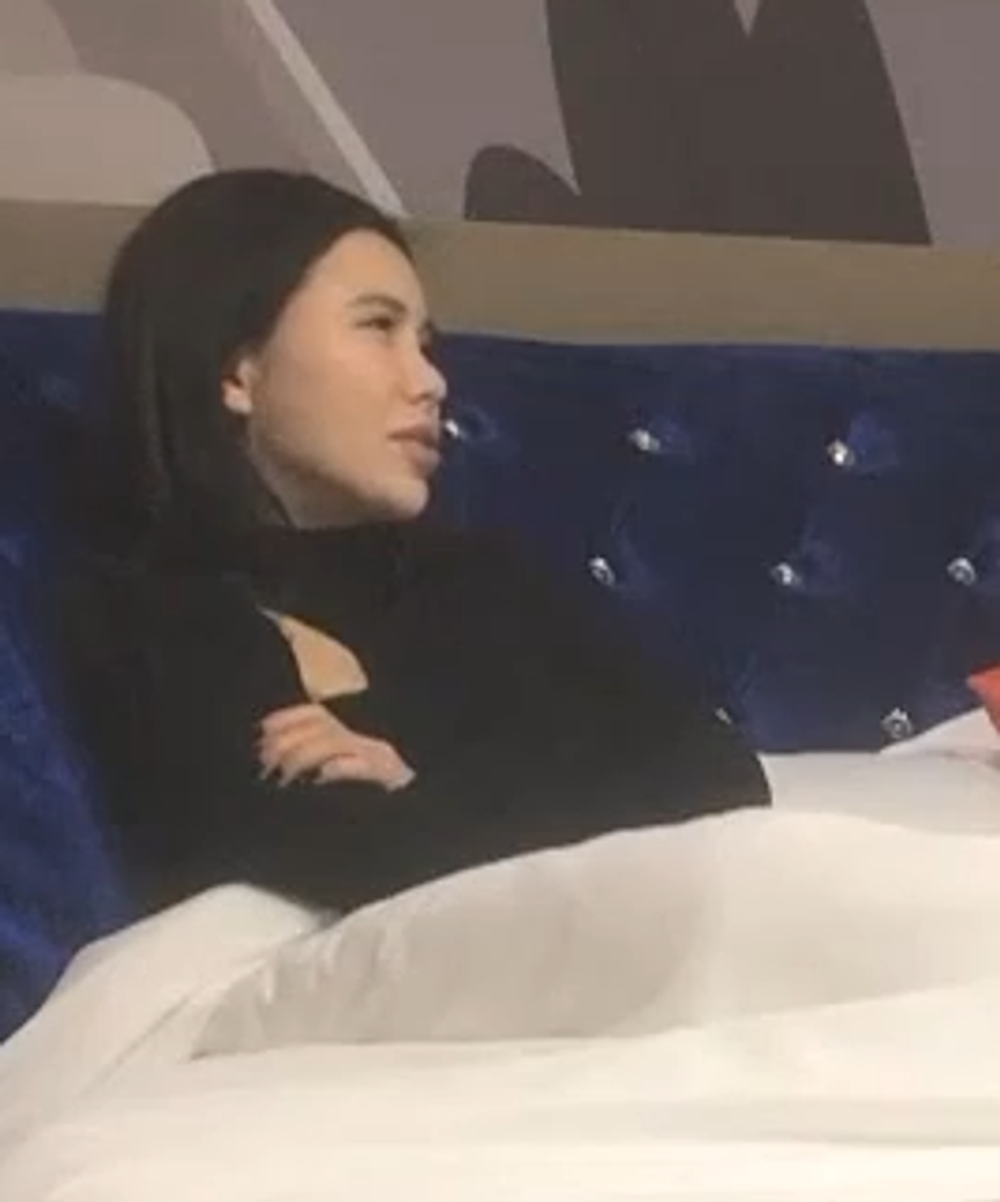 【ラブホ・隠し撮り】中国美人お姉さんとの出会い~620
