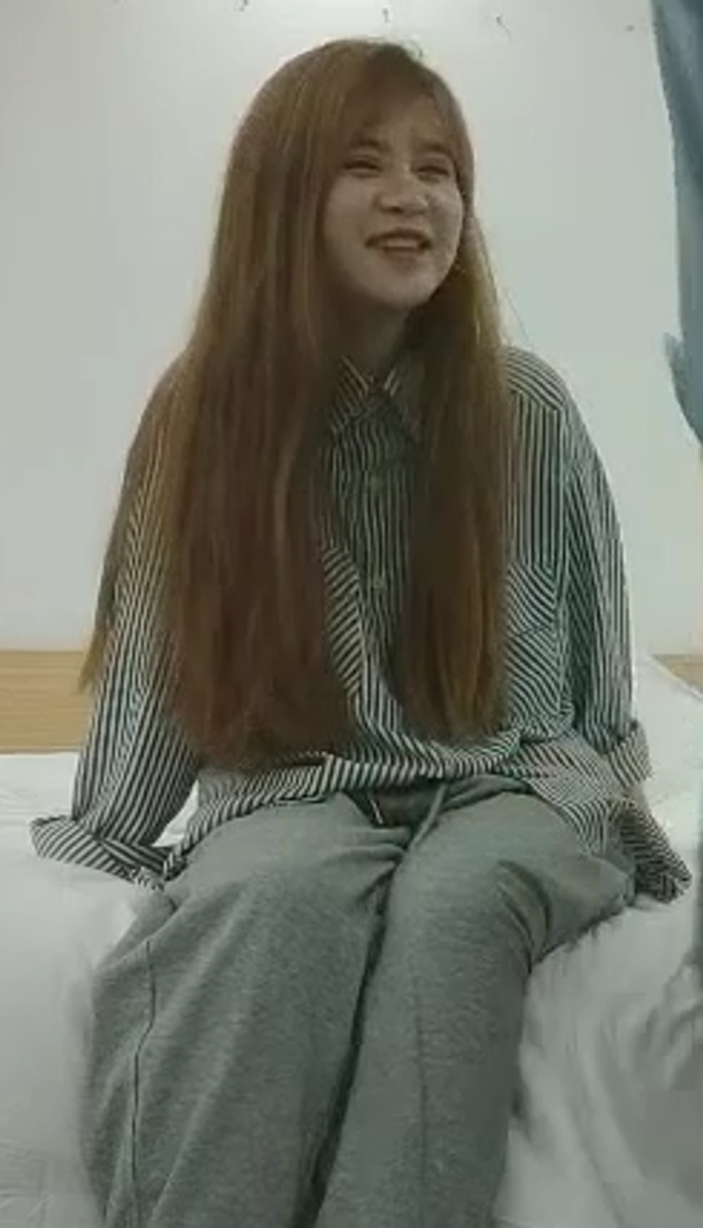 【ラブホ・隠し撮り】中国美人お姉さんとの出会い~696