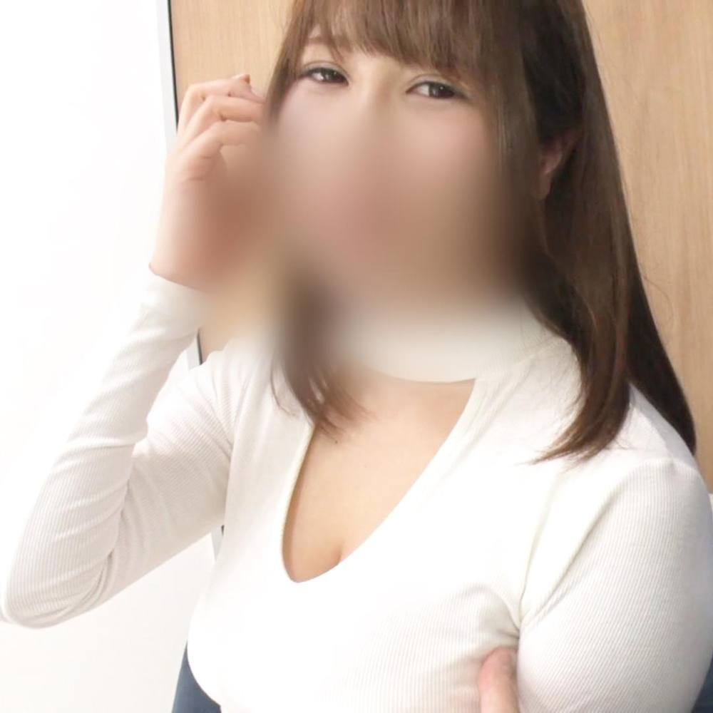 《人妻・中出し》Hカップのド迫力BODYを持つ人妻と中出しプレイ！エロい爆乳揺らしてイキ狂い！