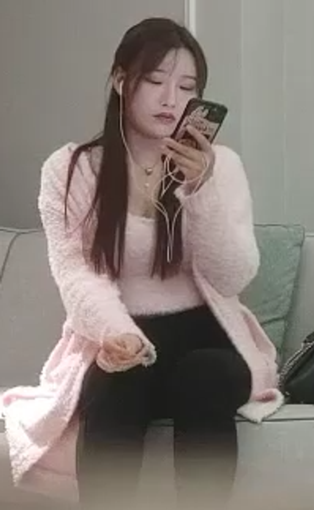 【ラブホ・隠し撮り】中国美人お姉さんとの出会い~612