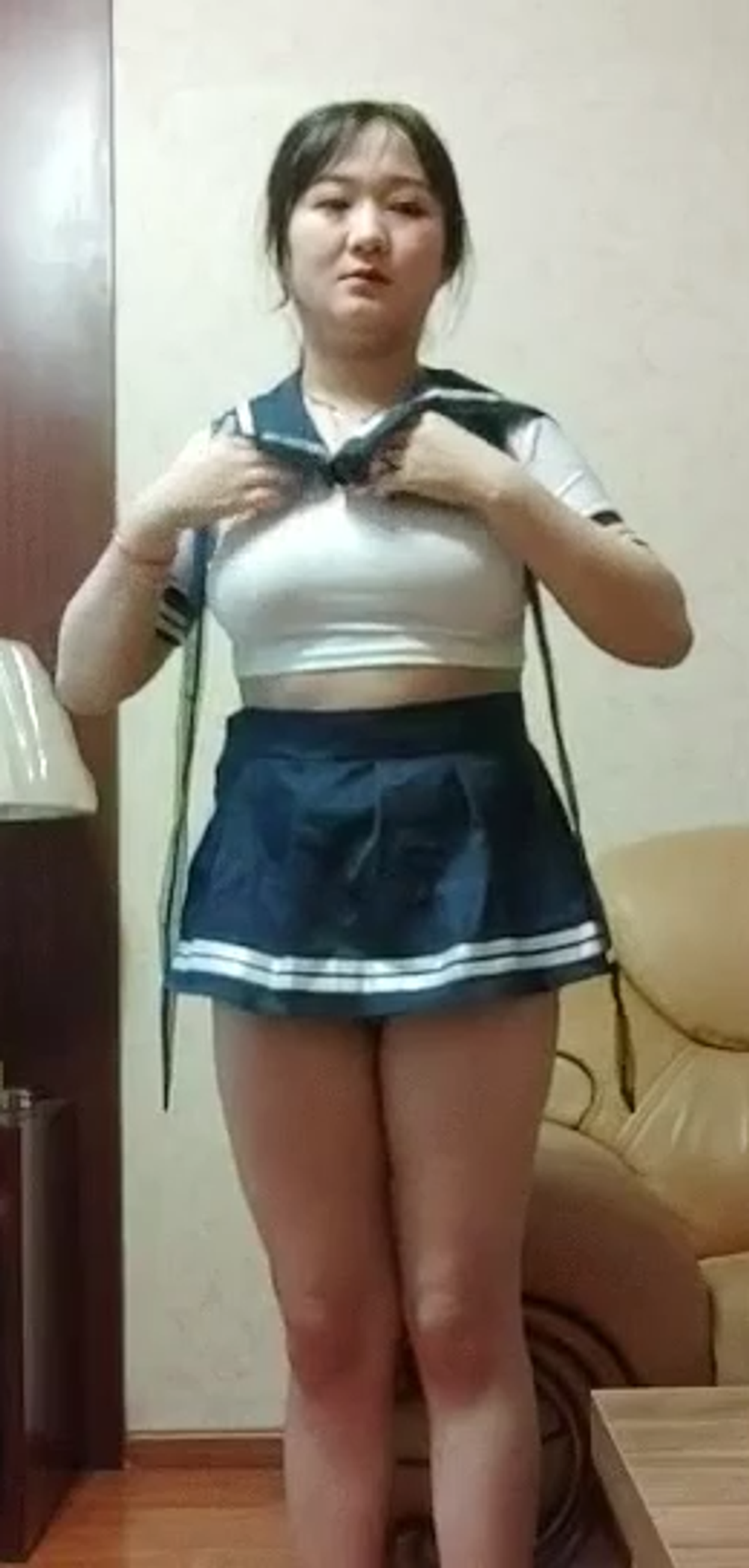 【ラブホ・隠し撮り】中国美人お姉さんとの出会い~640