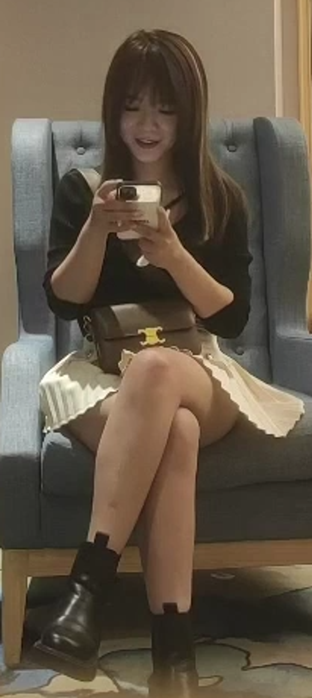 【ラブホ・隠し撮り】中国美人お姉さんとの出会い~650