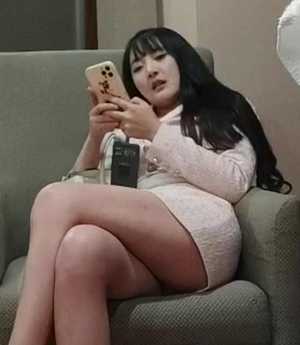 【ラブホ・隠し撮り】中国美人お姉さんとの出会い~704