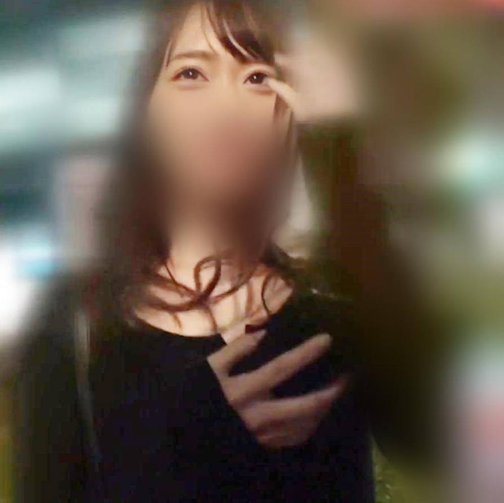 【素人・ハメ撮り】欲求不満ドMカフェ店員がイラマ唾液ダダ漏らしマニア性交！生チ○ポで理性崩壊！