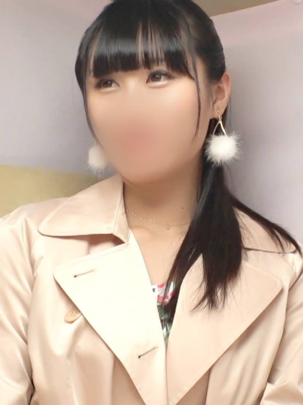 《素人》S級に綺麗で妖艶な若妻さん！初めての不倫で興奮が止まらない♥