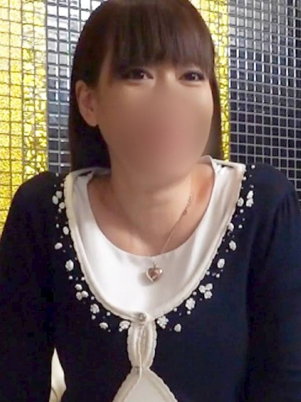 《素人》綺麗すぎる爆乳の45歳人妻♥不倫Hでおっぱいボインボイン♥