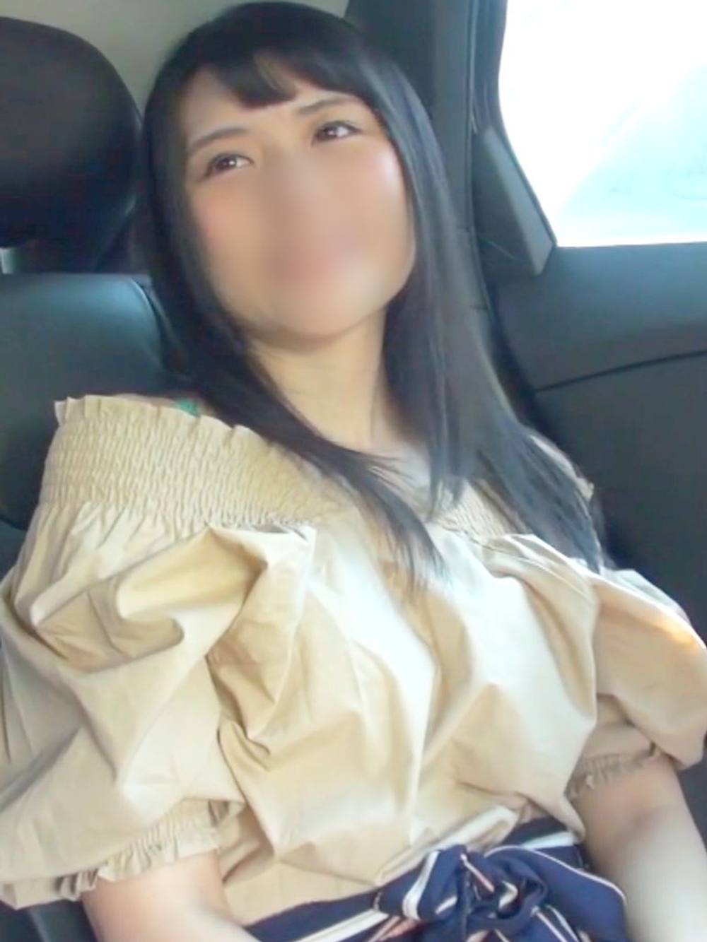 【個人撮影】沖縄出身のう剛毛美女ですっ！ 美女で陰毛びっしりととても興奮します！