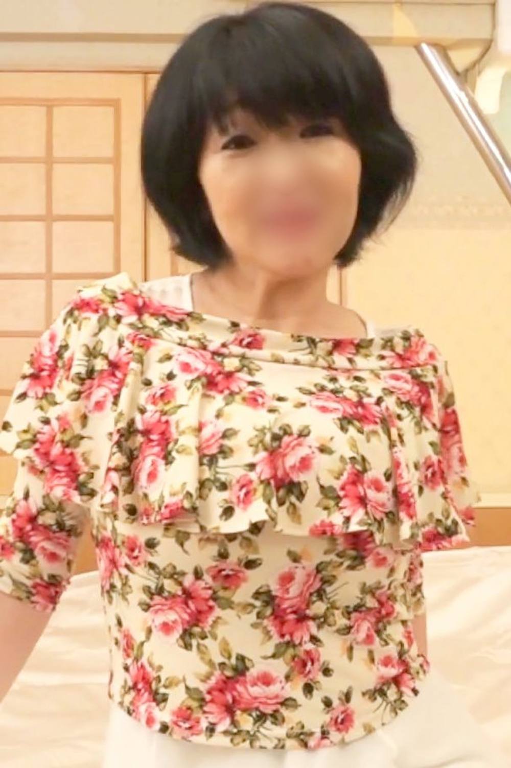 【個人撮影】Hカップ爆乳の59歳”けいこさん”！ 目隠し電マでマン汁ダダ漏れ♥