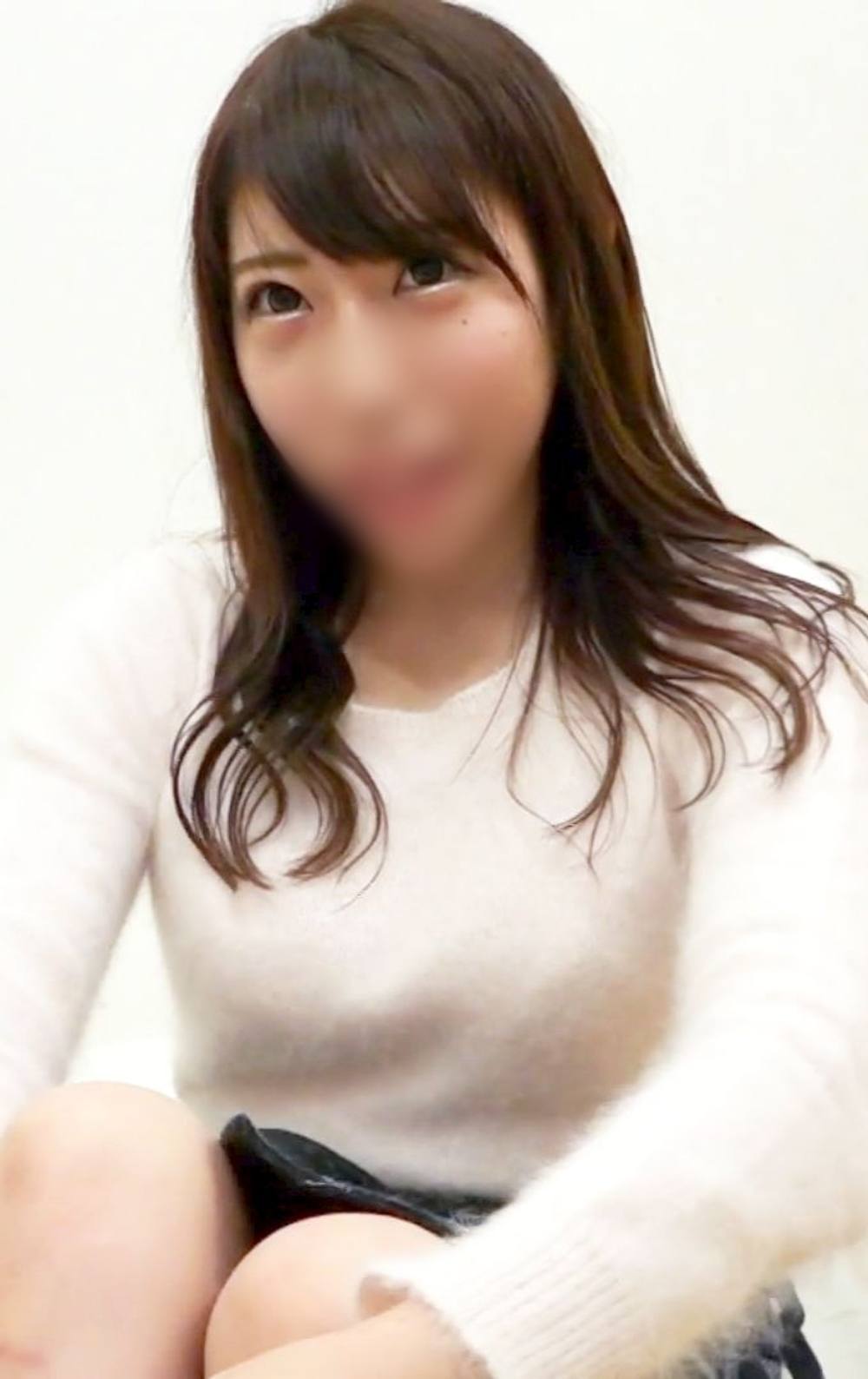 【個人撮影】綺麗系な顔立ちで巨乳の保育士さん♥ チンポの面倒見が良く、2回も射精してしまいました！