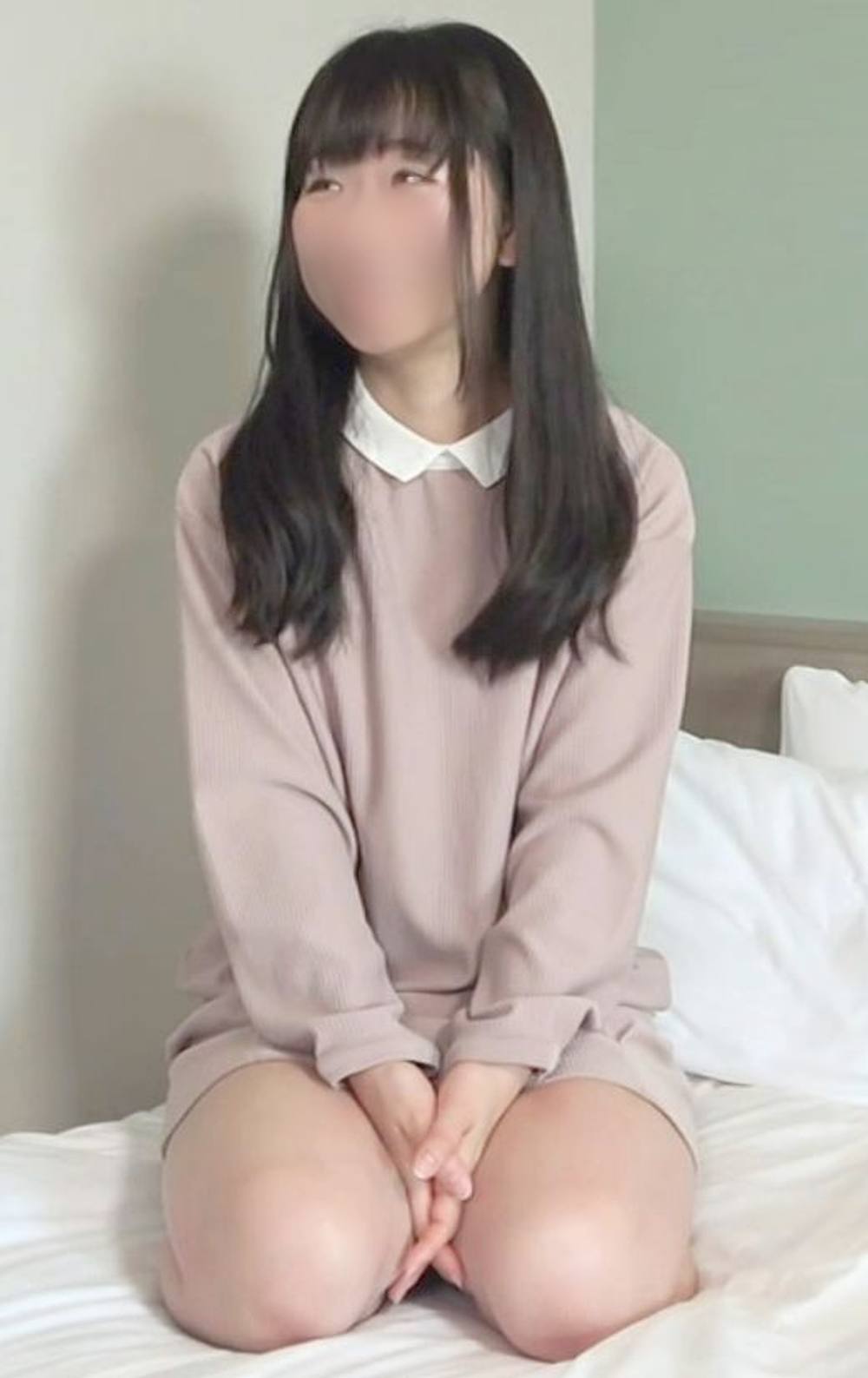 【個人撮影】おとなしい性格の文系女子(19歳) 人生二回目のセックスで初の中出し体験♥