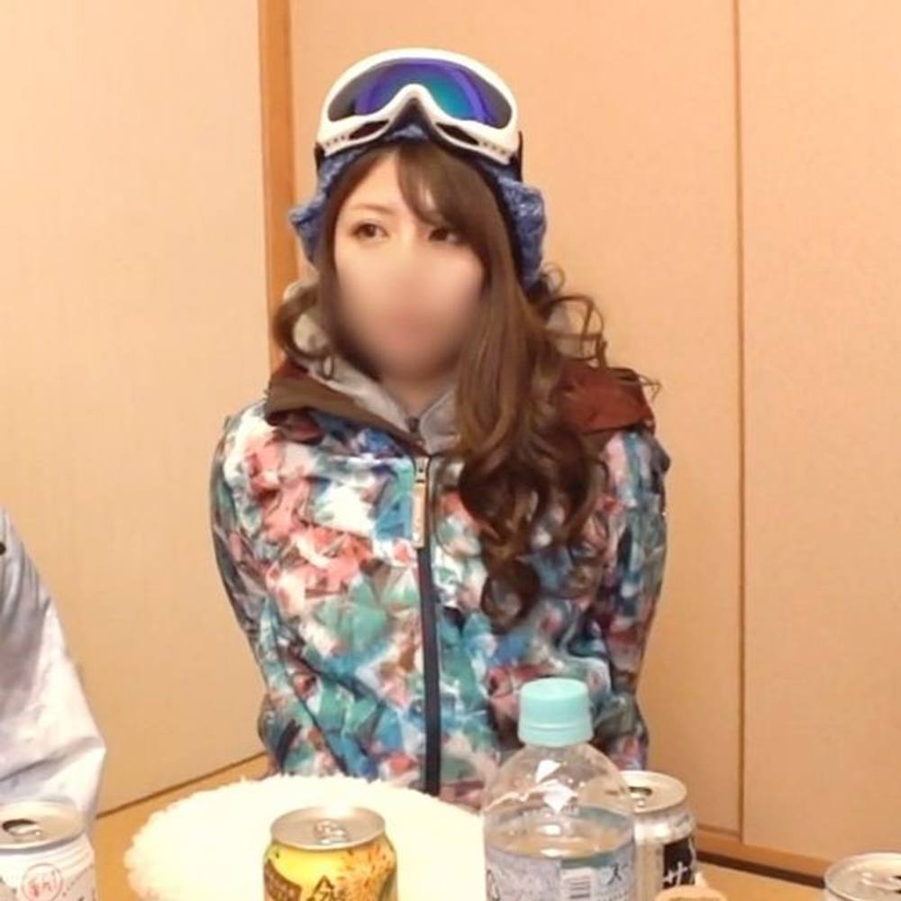 【素人】酔っぱらい看護師美女（25）をゲレンデナンパ。色白Eカップ美乳ボディを堪能し尽くす中出しセックス。