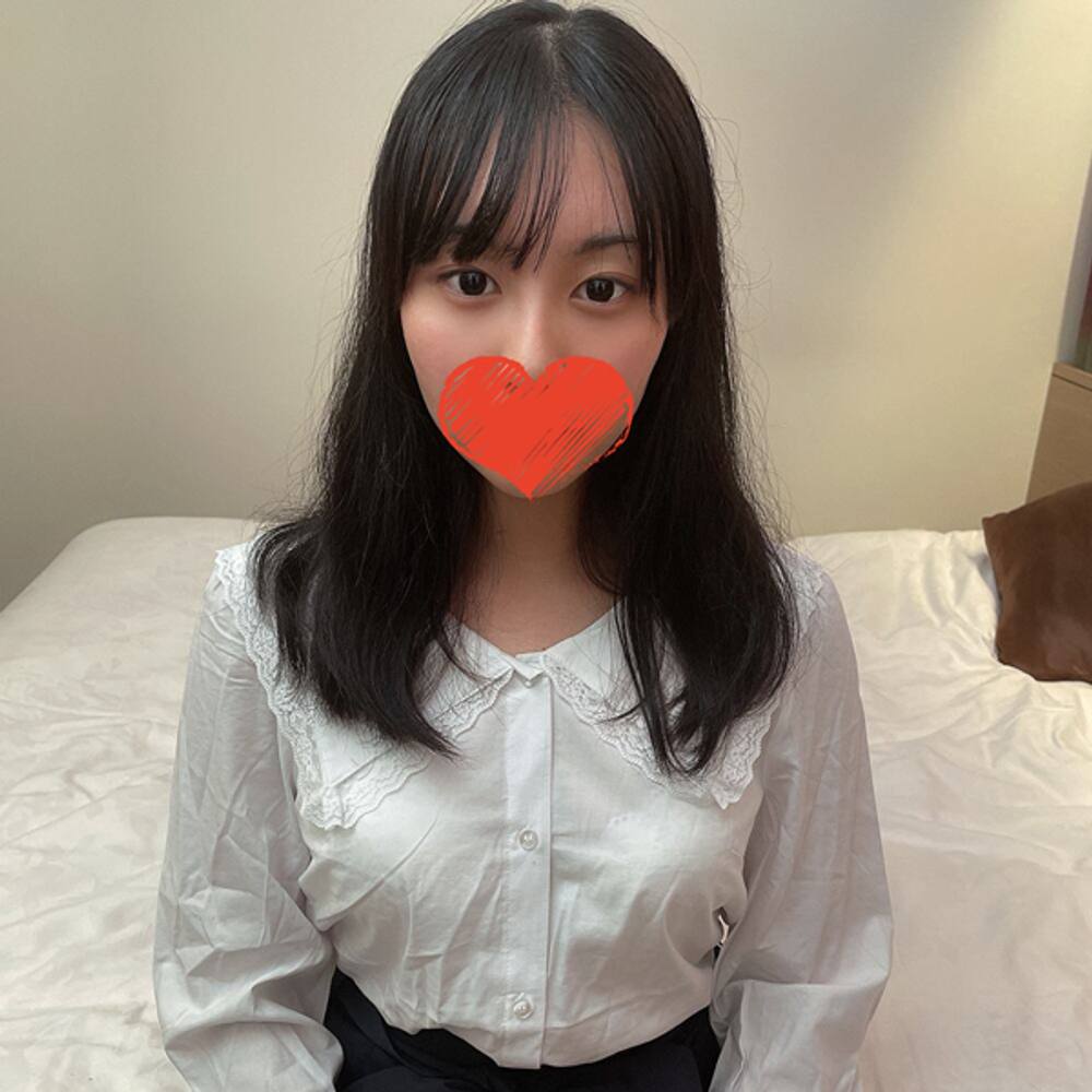 名門私立お嬢様学校の生徒。圧倒的透明感の女子生徒に背徳感と罪悪感を感じながら即暴発、連続大量中出し。何度もお願いして撮れた超貴重なプライベートセックス映像。