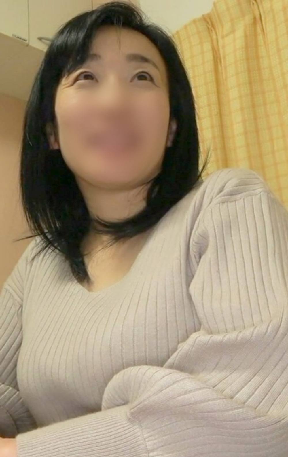 【個人撮影】Dカップ巨乳の欲求不満熟妻さんとの不倫を撮影！ 他人の太い肉棒で淫乱おまんこはメスイキ♥