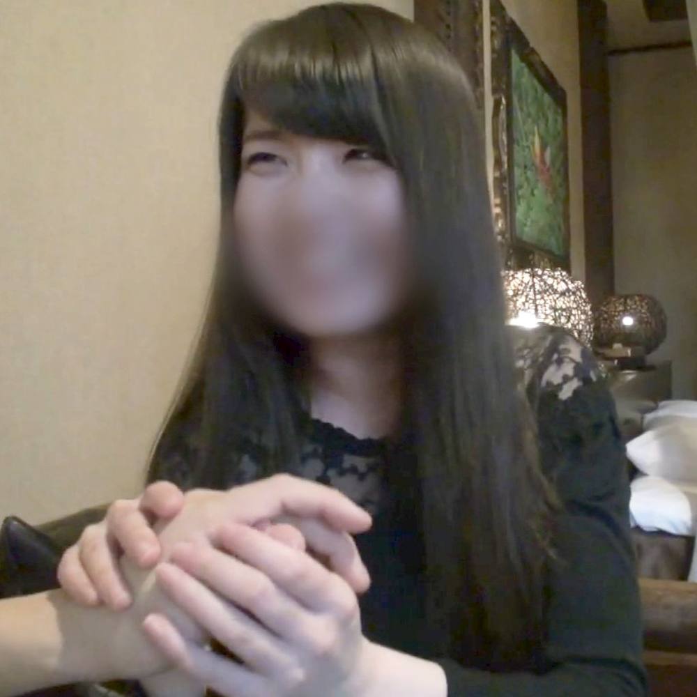 【素人個撮】ふわふわ美白ボディな彼女とハメ撮り。デカチンSEXで赤面絶頂連発。