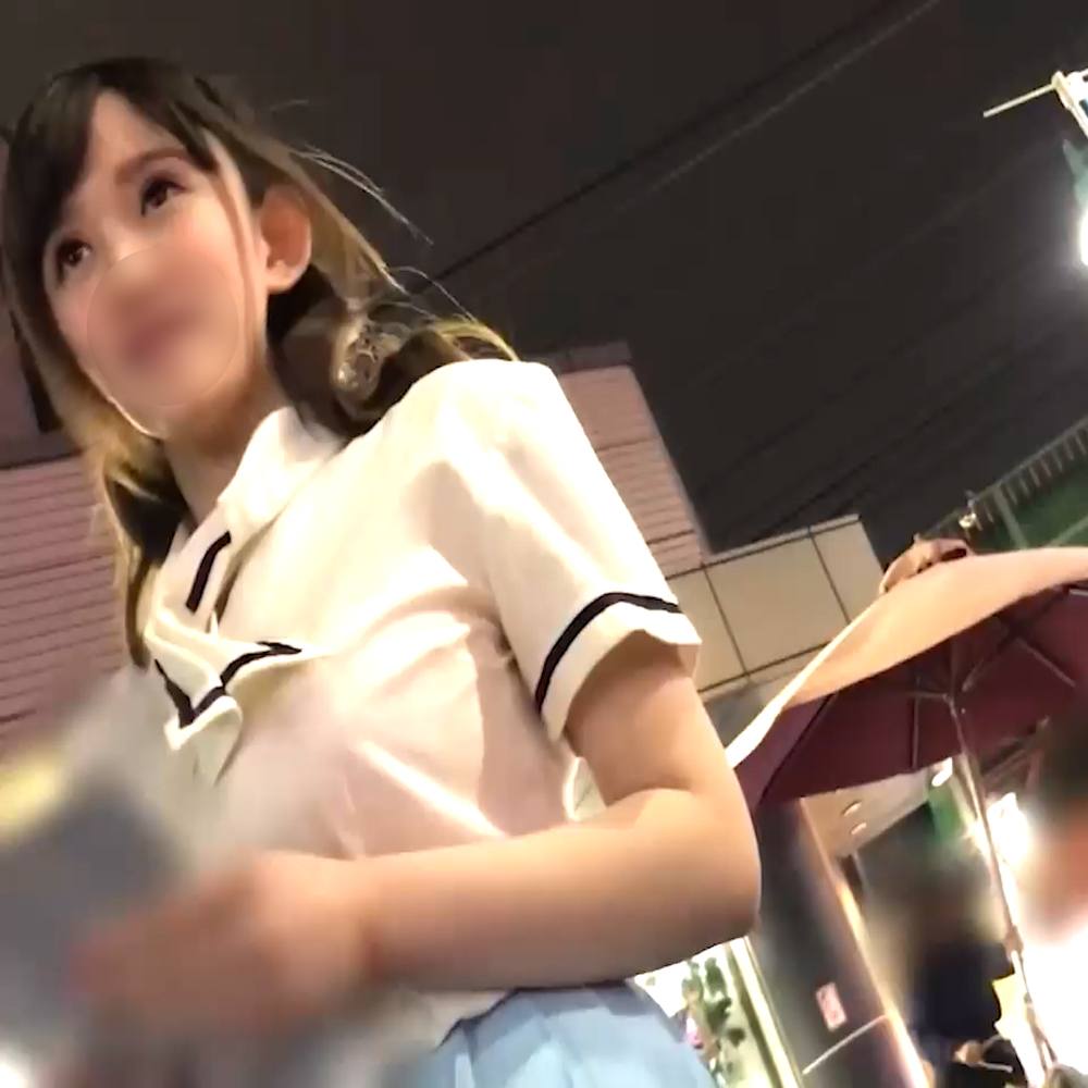 衣装の上からでもわかるくらい胸が大きすぎる地下アイドルをホテルに連れていきハメ撮り。【素人/期間限定】