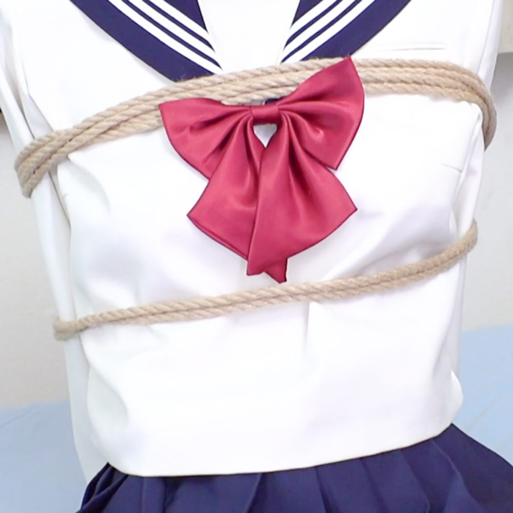 【トラウマ確定】帰宅中だった制服**。精一杯の抵抗もなすすべなく中出しされるまでの一部始終を公開　※本編完全顔出し