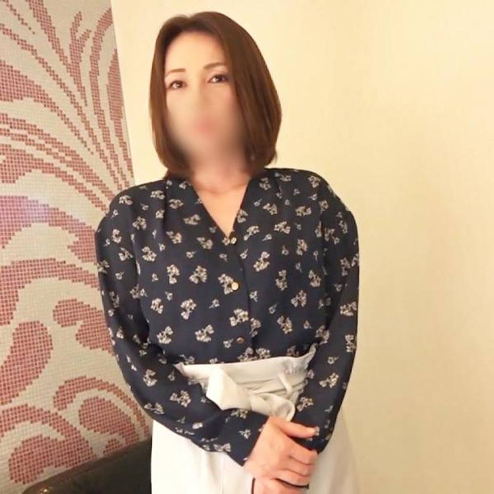 【熟女・ハメ撮り】高濃度フェロモンが全身から溢れ出ている美熟女（44）◆久々のSEXで痙攣イキ！セツナ顔でイキ狂い！