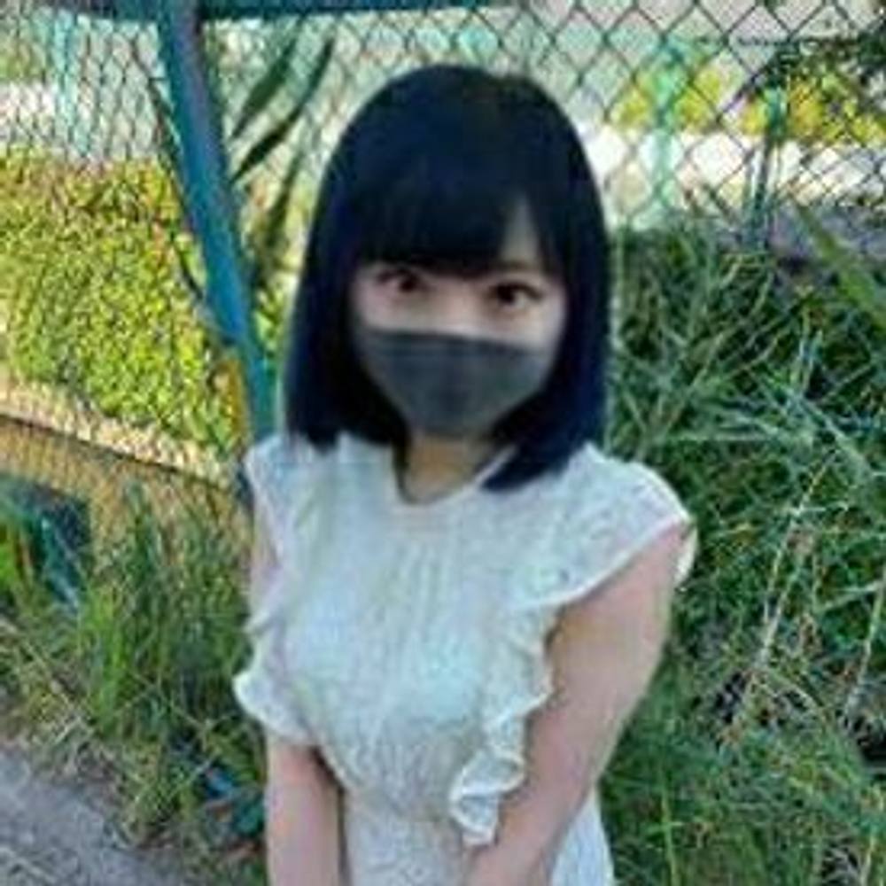 Fカップの天然美乳が揺れまくり！色白女子大生ことちゃんのリアルな性事情、ハメ撮り２セックス！