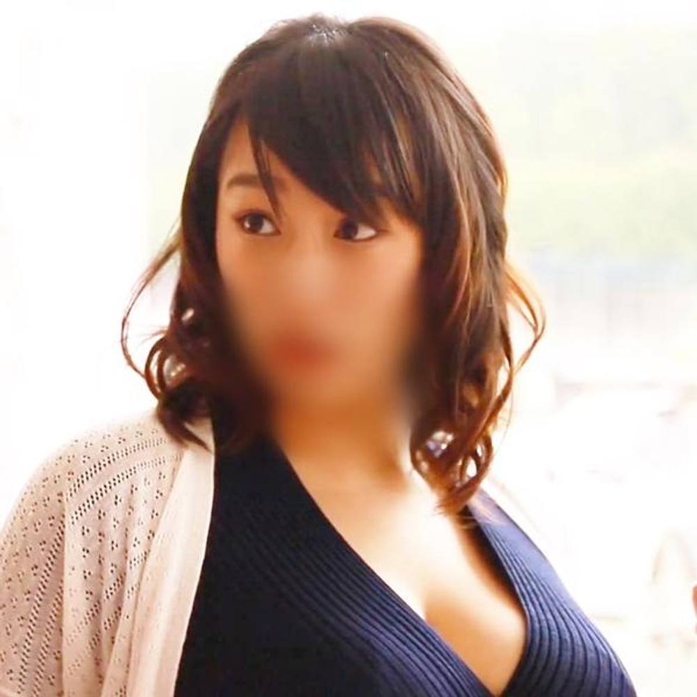 《人妻・ハメ撮り》爆乳の主張が激しいKカップ美人妻（34）◆巨チンで奥突かれまくって中イキフィーバー！豊満BODYを揺らして大胆イキ！