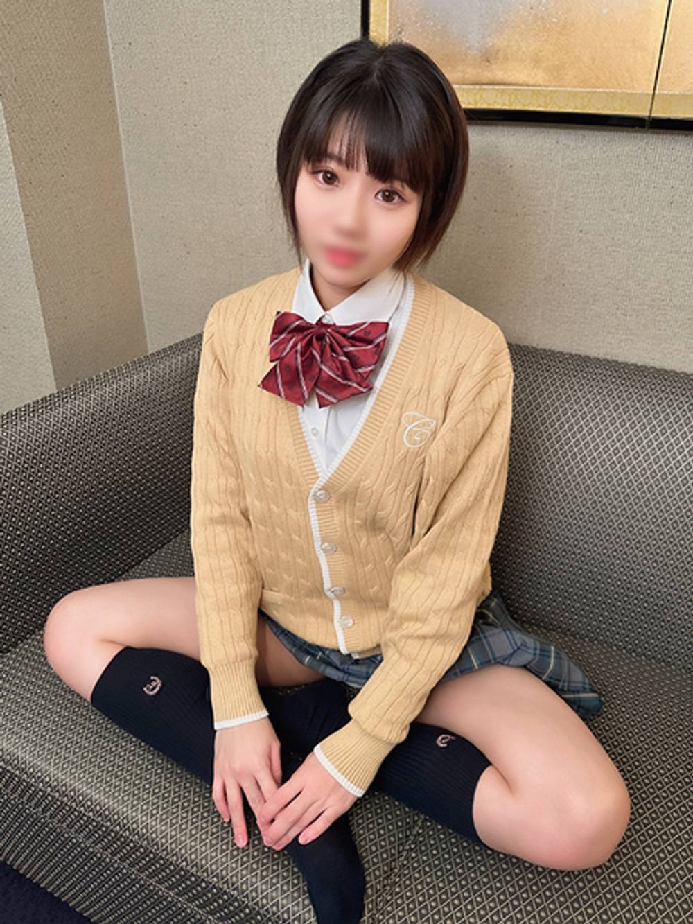 ※初回数量限定※【J / 系・個撮】 八重歯がかわいいショートカット美●女 りく18歳 制服ハメ撮り 【中出し＆大量顔射】