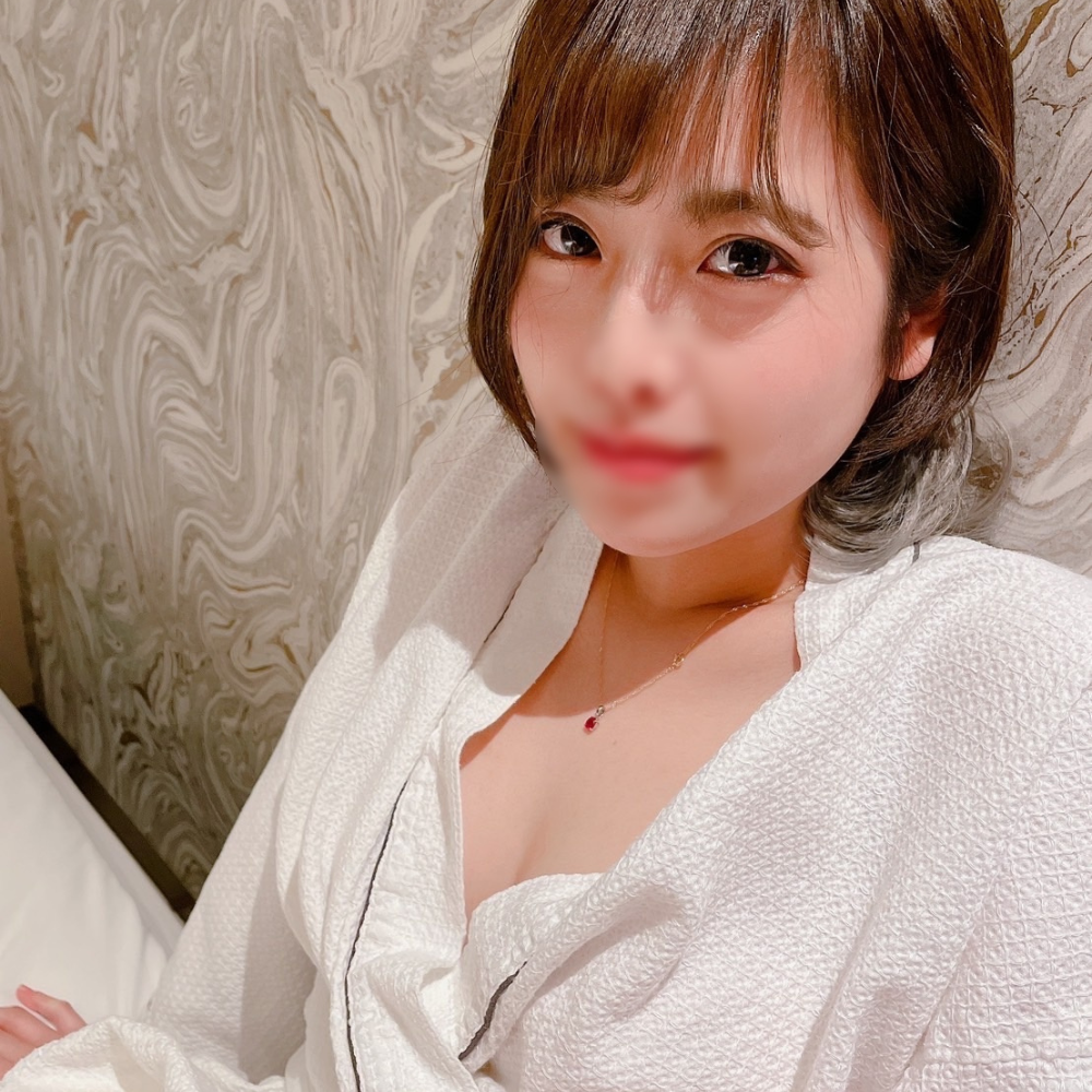 あざとくてごめん♡Fカップのスタイル抜群美女と再び中出しセックス!