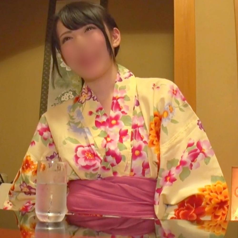 【素人】清純さたっぷりの黒髪人妻(34) 旅行先での不倫セックスで、細い美脚をガクガクと震わせながらメスイキ♥