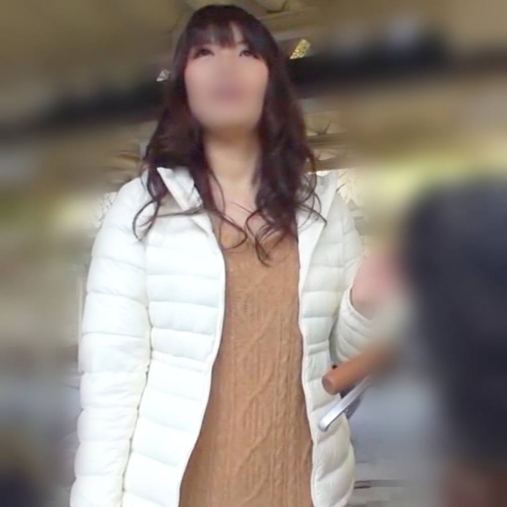 【個人撮影】美顔の綺麗系三十路妻と中出し不倫。 普段は品があるのに、興奮すると騎乗位で激しく腰を振って止まりません！