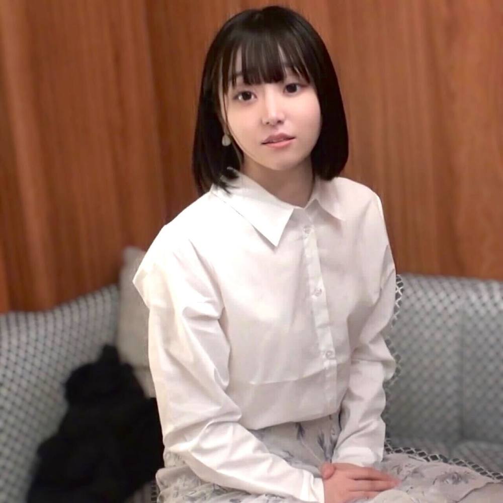 【黒歴史確定】都内活動中アイドル18歳が公開オナニー＆人生初の中出し披露